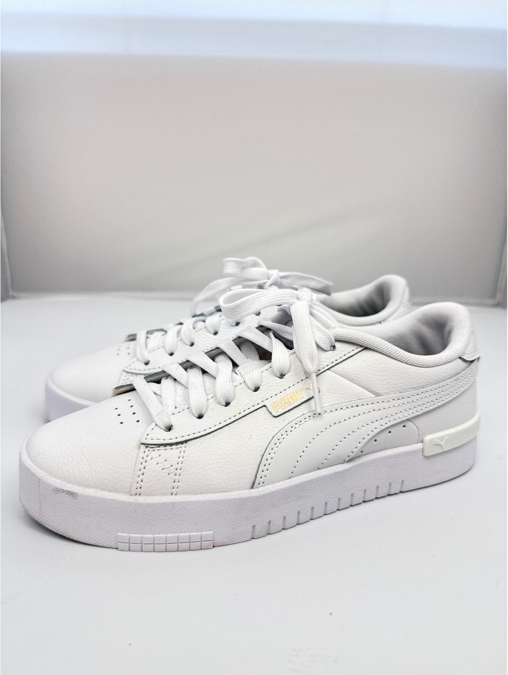 PUMA Court Jada White Gold Sneakers Women's 8 Leather Tennis Casual 403456-30